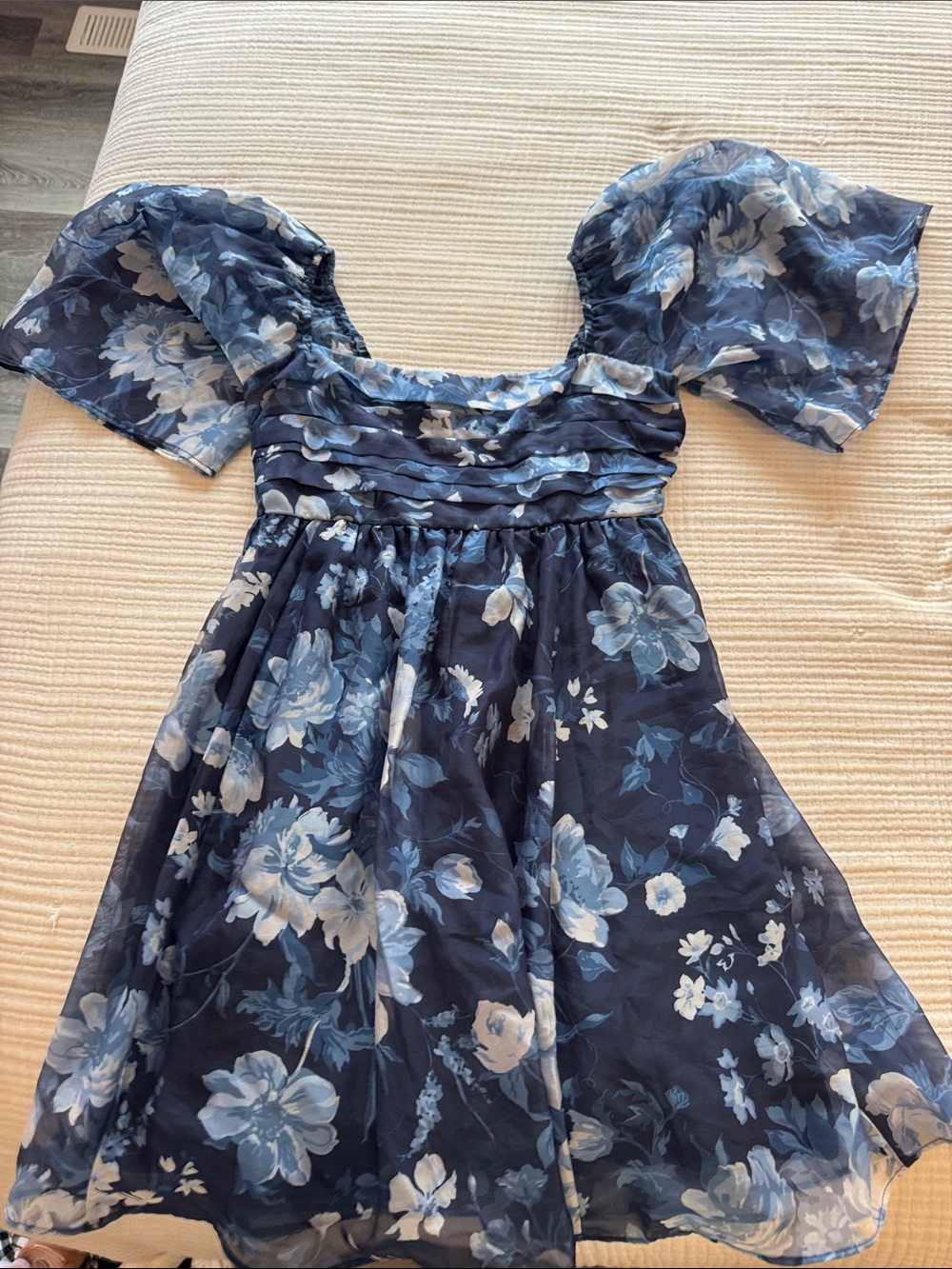 Abercrombie & Fitch Navy and Light Blue Floral Mini Dress